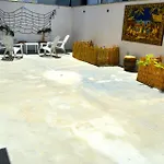 Luxury Due Palme Patio & Bath