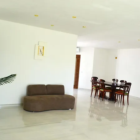 Luxury Due Palme Patio & Bath Дом отдыха